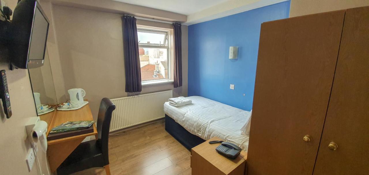 โรงแรมกิลสัน Kingston upon Hull ภายนอก รูปภาพ